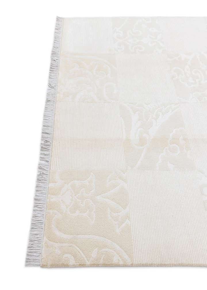 5' 10 x 8' Darya Rug