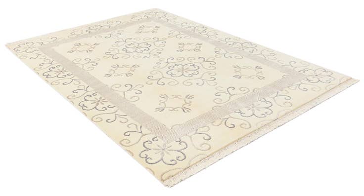 Detail image of 5' 6 x 7' 10 Darya Rug
