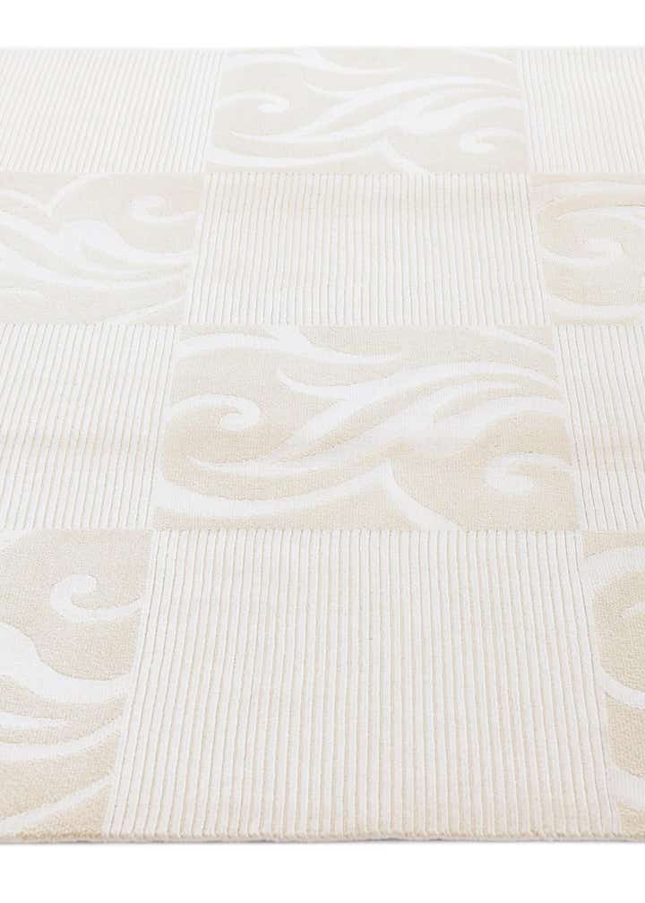 5' 9 x 7' 10 Darya Rug