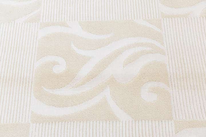 5' 9 x 7' 10 Darya Rug