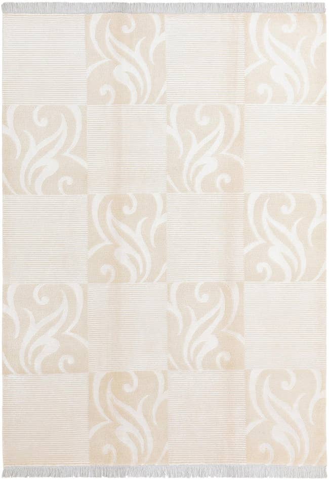 Detail image of 5' 9 x 7' 10 Darya Rug