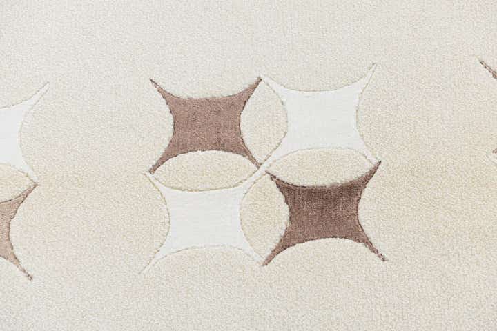 5' 6 x 7' 10 Darya Rug