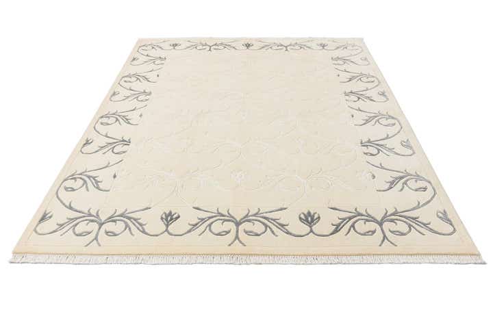 5' 6 x 7' 10 Darya Rug