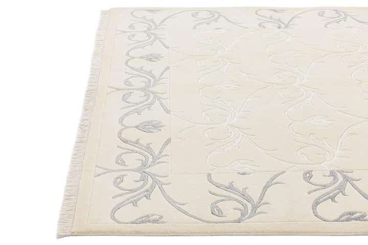 5' 6 x 7' 10 Darya Rug