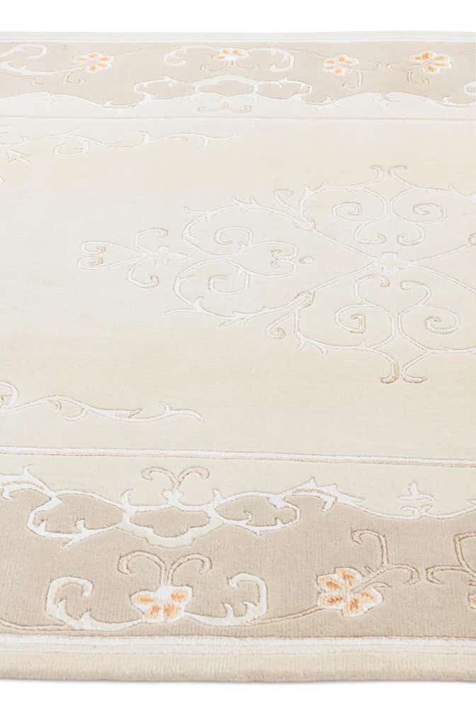 5' 9 x 8' Darya Rug