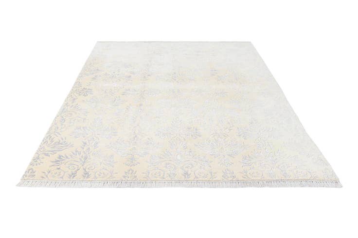 Detail image of 5' 7 x 7' 10 Darya Rug