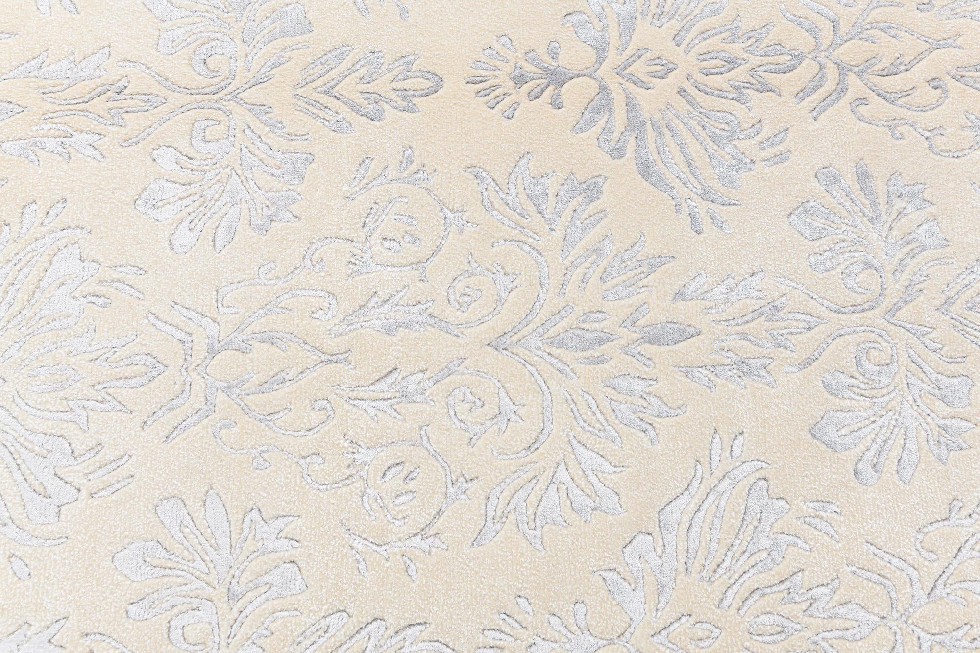 5' 7 x 7' 10 Darya Rug