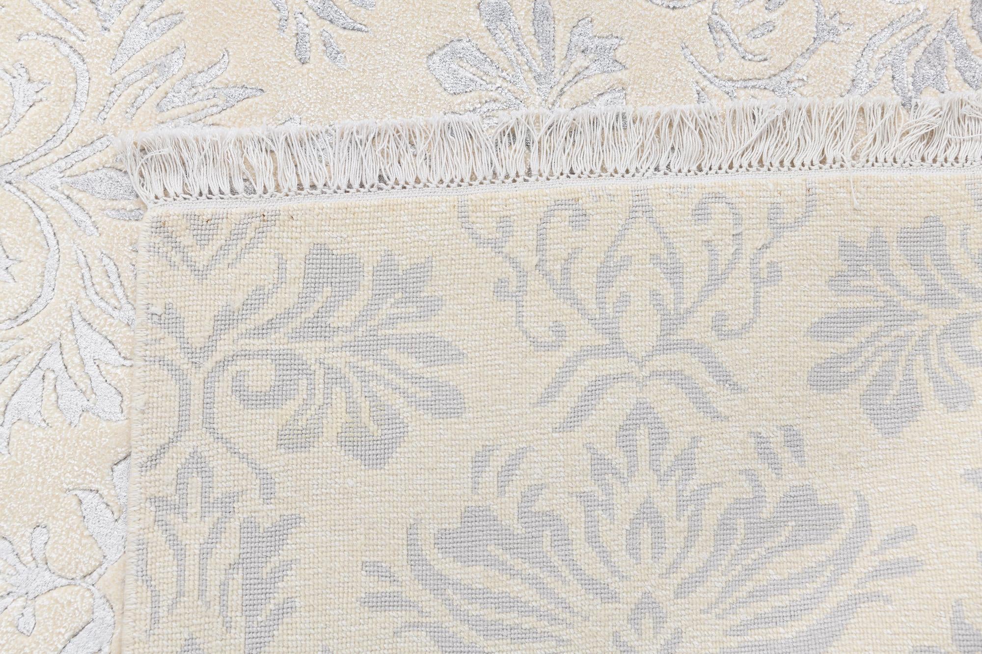 5' 7 x 7' 10 Darya Rug