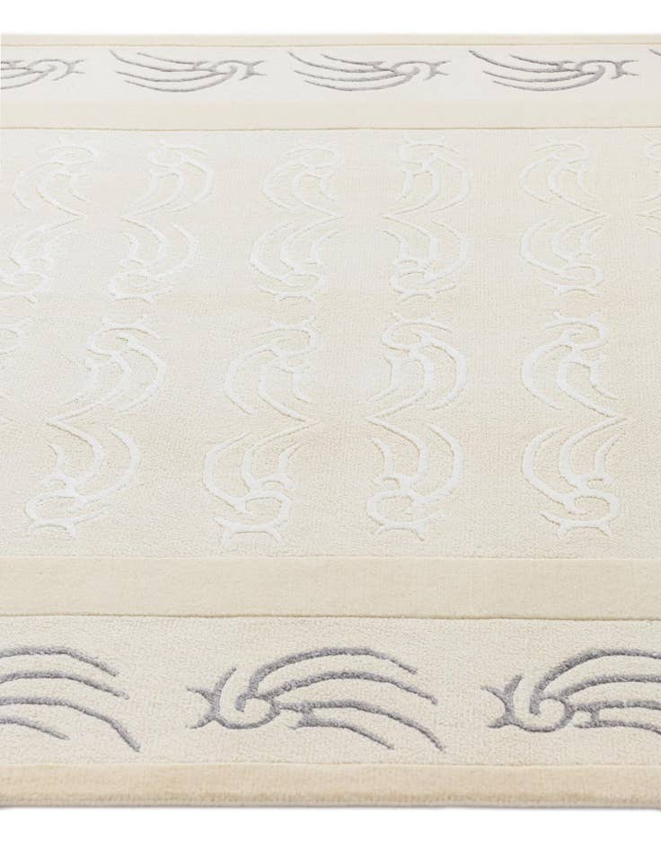 Detail image of 5' 7 x 7' 10 Darya Rug