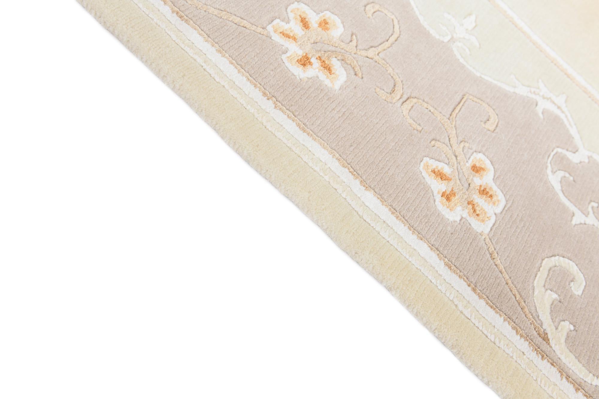 5' 9 x 8' Darya Rug