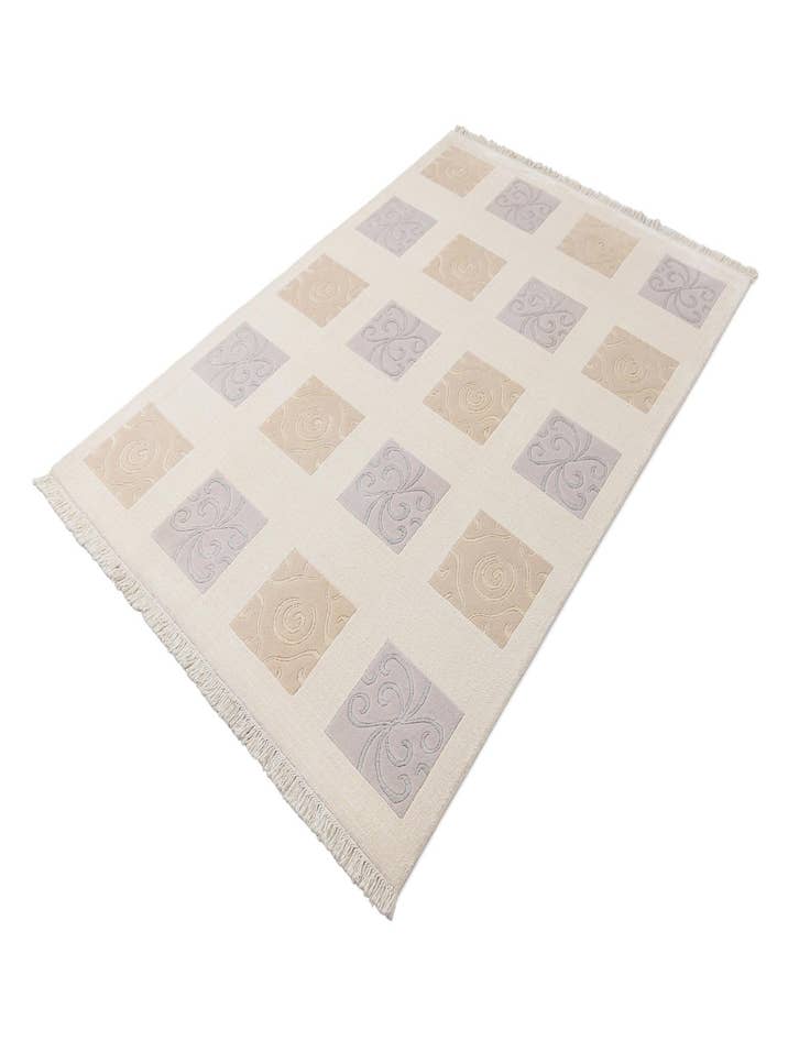 Detail image of 5' 8 x 8' 2 Darya Rug