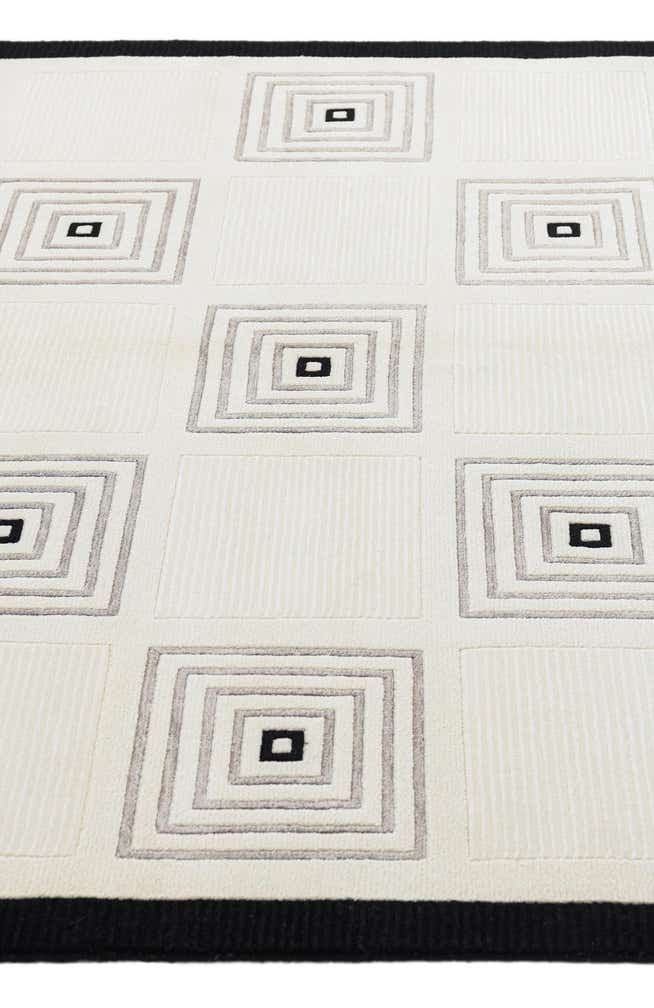 5' 7 x 7' 10 Darya Rug