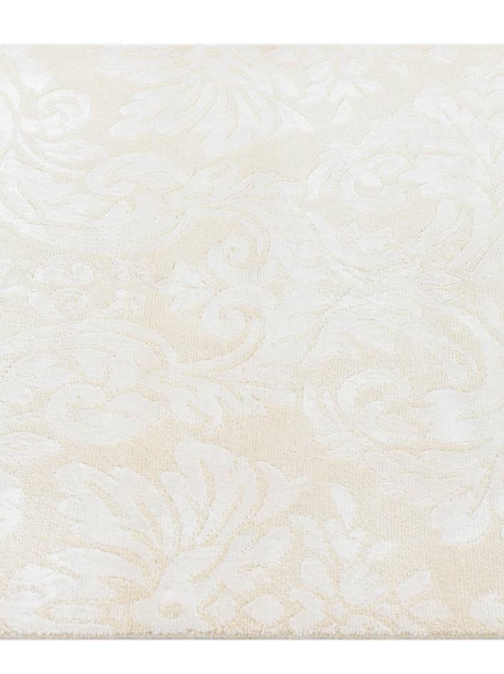 Detail image of 2' 11 x 4' 11 Hand Knotted Darya Wool Rug