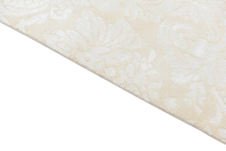 Detail image of 2' 11 x 4' 11 Hand Knotted Darya Wool Rug