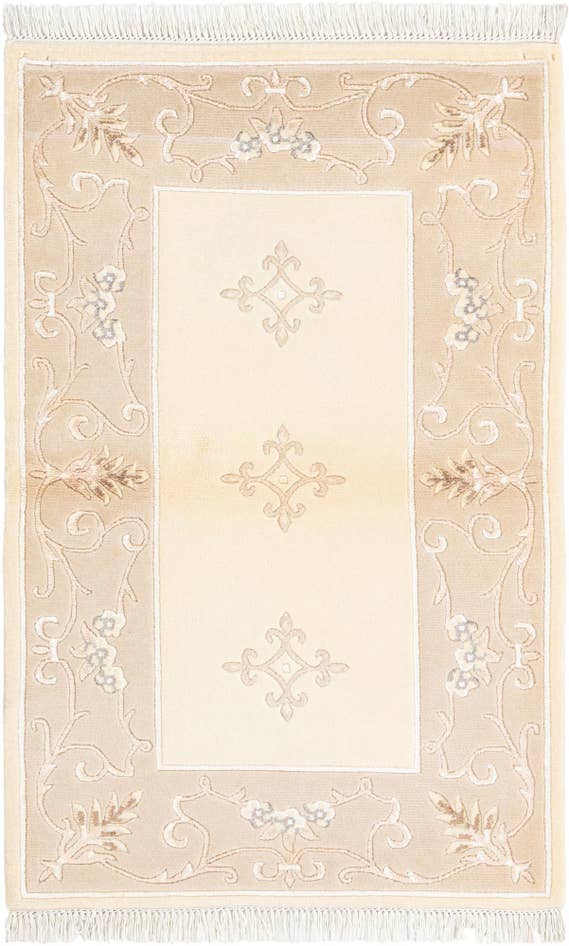Detail image of 2' 11 x 4' 7 Hand Knotted Darya Wool Rug