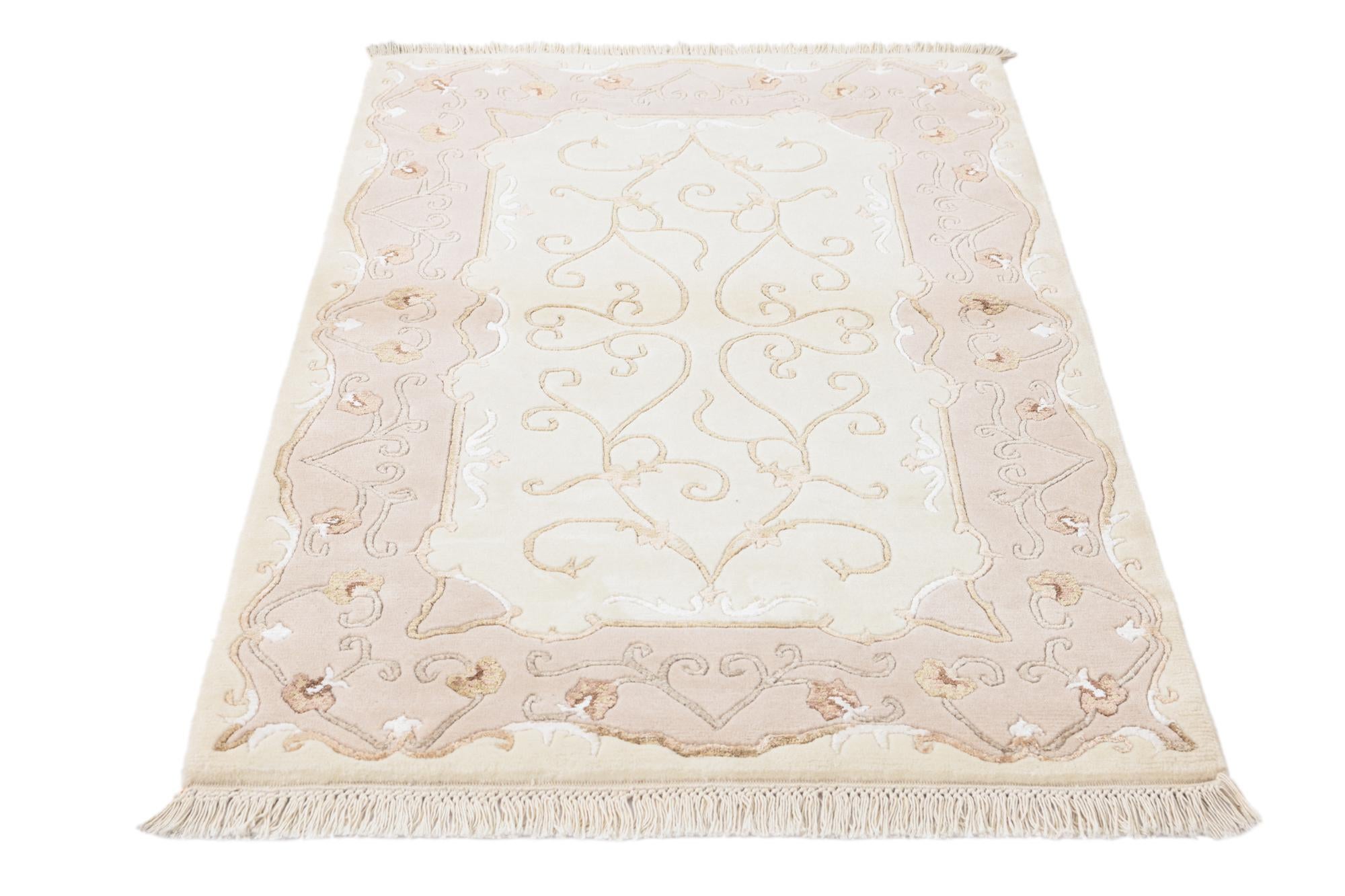 3' 1 x 4' 11 Hand Knotted Darya Wool Rug