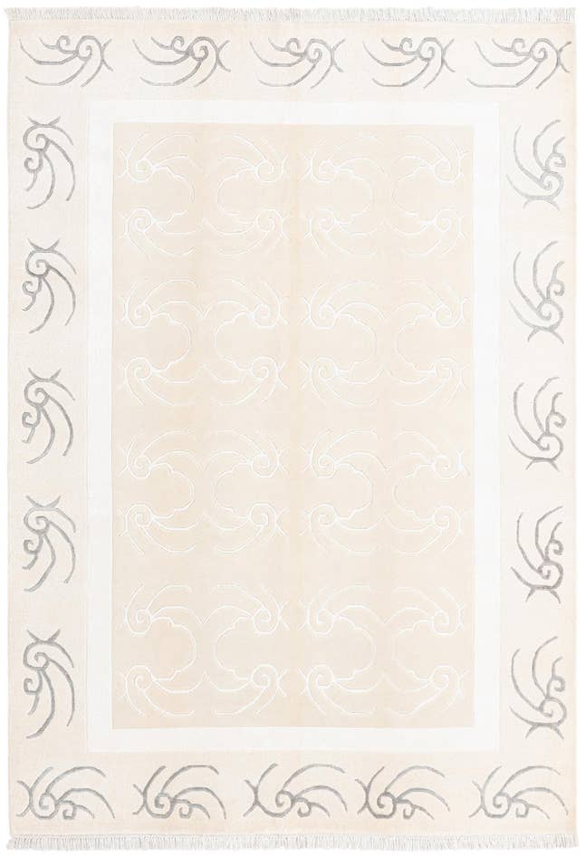 Detail image of 5' 7 x 7' 10 Darya Rug