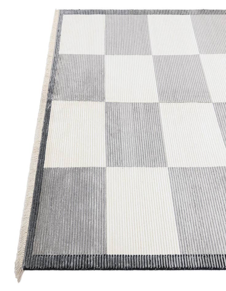 Detail image of 5' 7 x 8' 1 Darya Rug