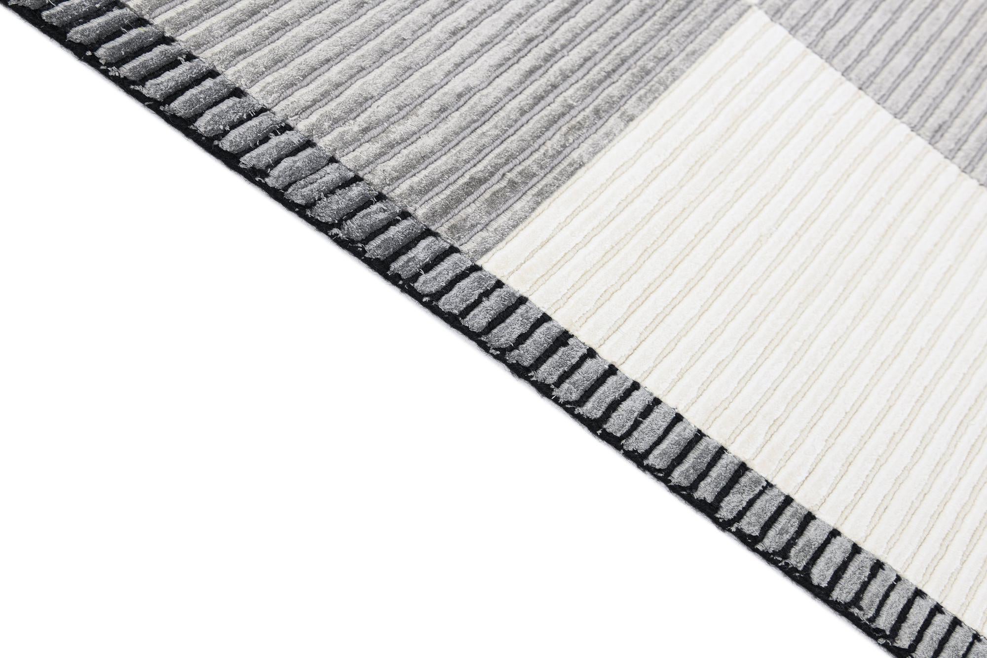 5' 7 x 8' 1 Darya Rug
