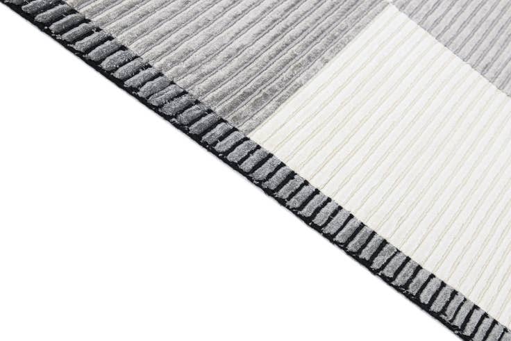 Detail image of 5' 7 x 8' 1 Darya Rug