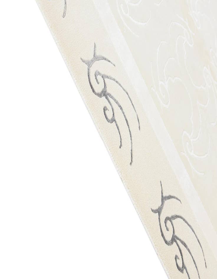 Detail image of 5' 7 x 7' 10  Hand Knotted Darya Wool Rug