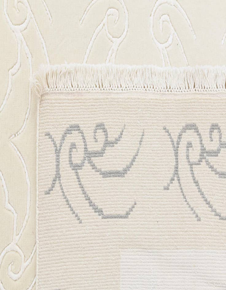 Detail image of 5' 7 x 7' 10  Hand Knotted Darya Wool Rug