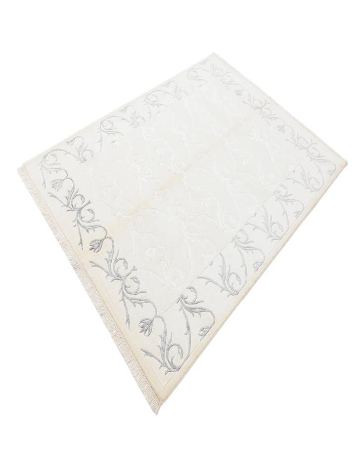 Detail image of 5' 7 x 7' 9  Hand Knotted Darya Wool Rug