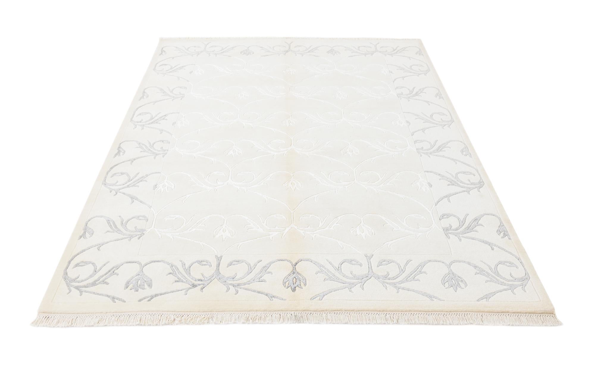 5' 7 x 7' 9 Hand Knotted Darya Wool Rug