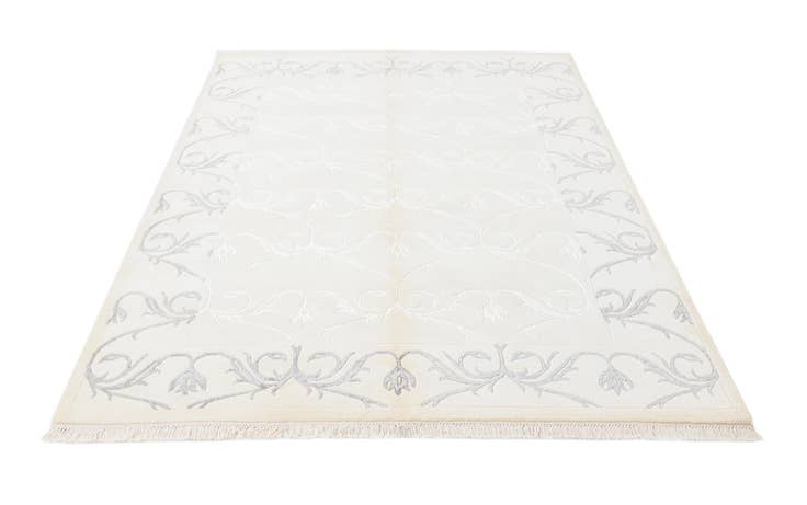 Detail image of 5' 7 x 7' 9 Hand Knotted Darya Wool Rug