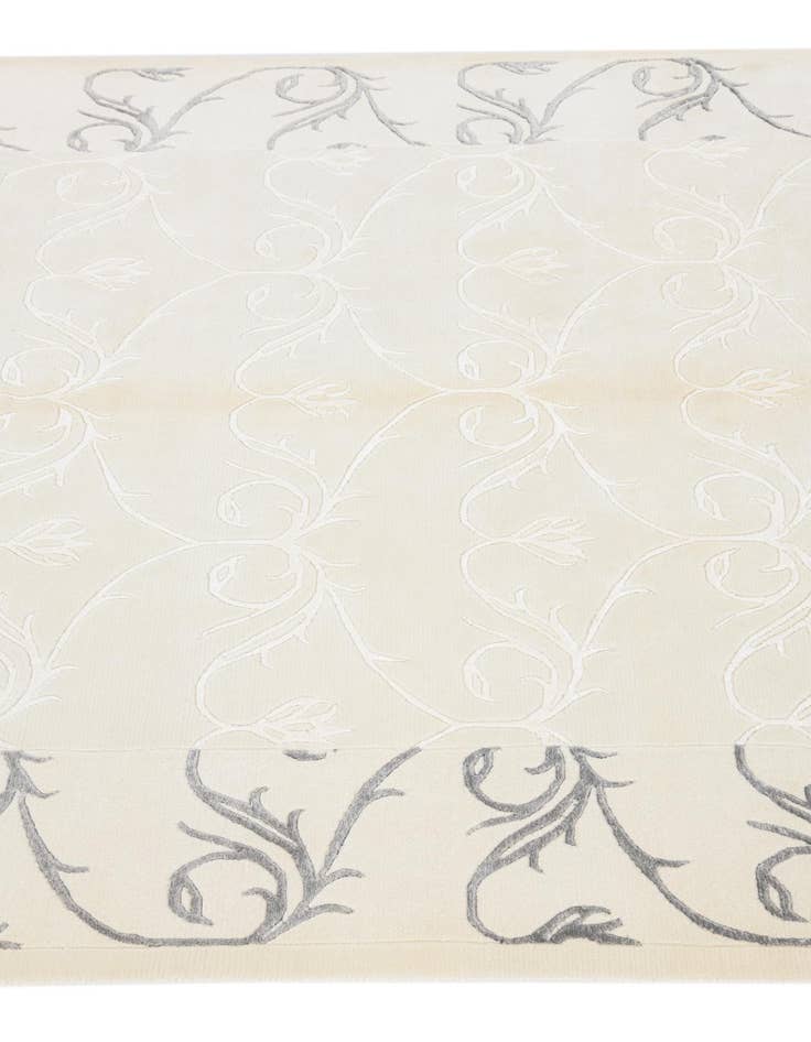 Detail image of 5' 7 x 7' 9  Hand Knotted Darya Wool Rug