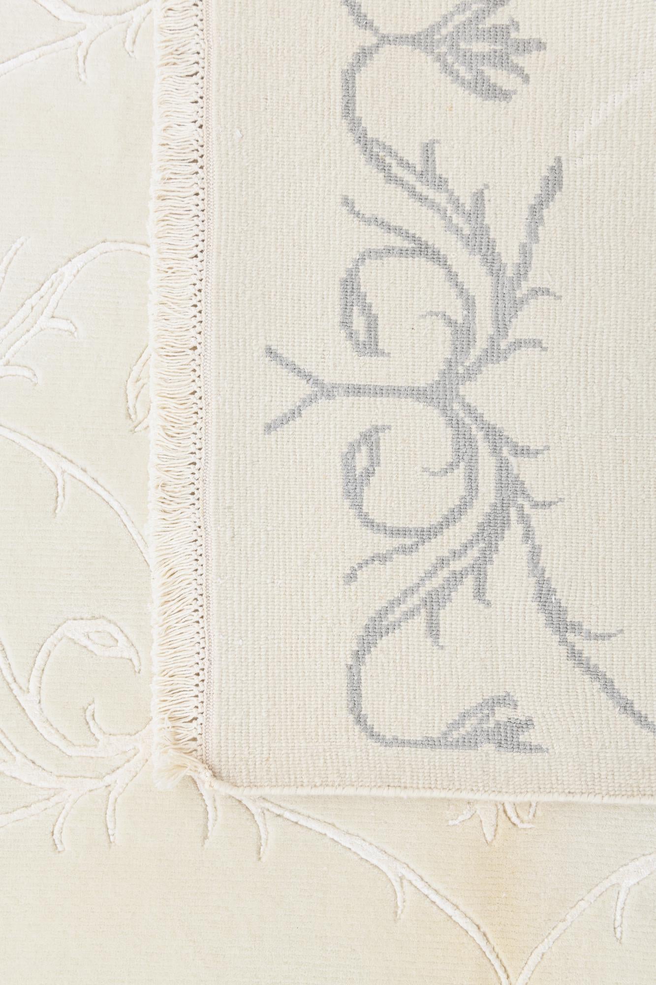 5' 7 x 7' 9 Hand Knotted Darya Wool Rug