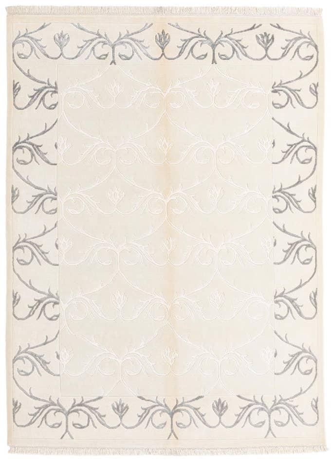 Detail image of 5' 7 x 7' 9 Hand Knotted Darya Wool Rug