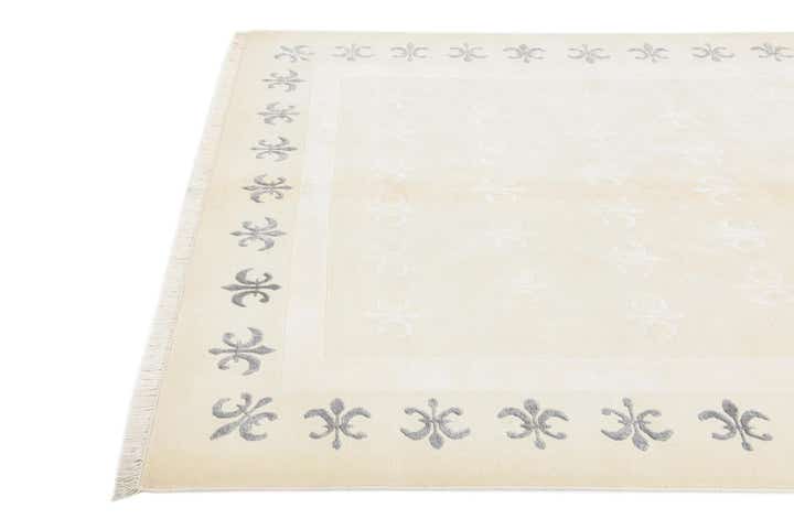 5' 8 x 8' Hand Knotted Darya Wool Rug