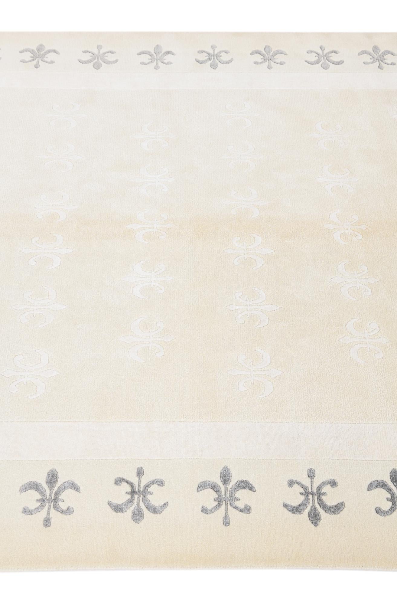 5' 8 x 8' Hand Knotted Darya Wool Rug