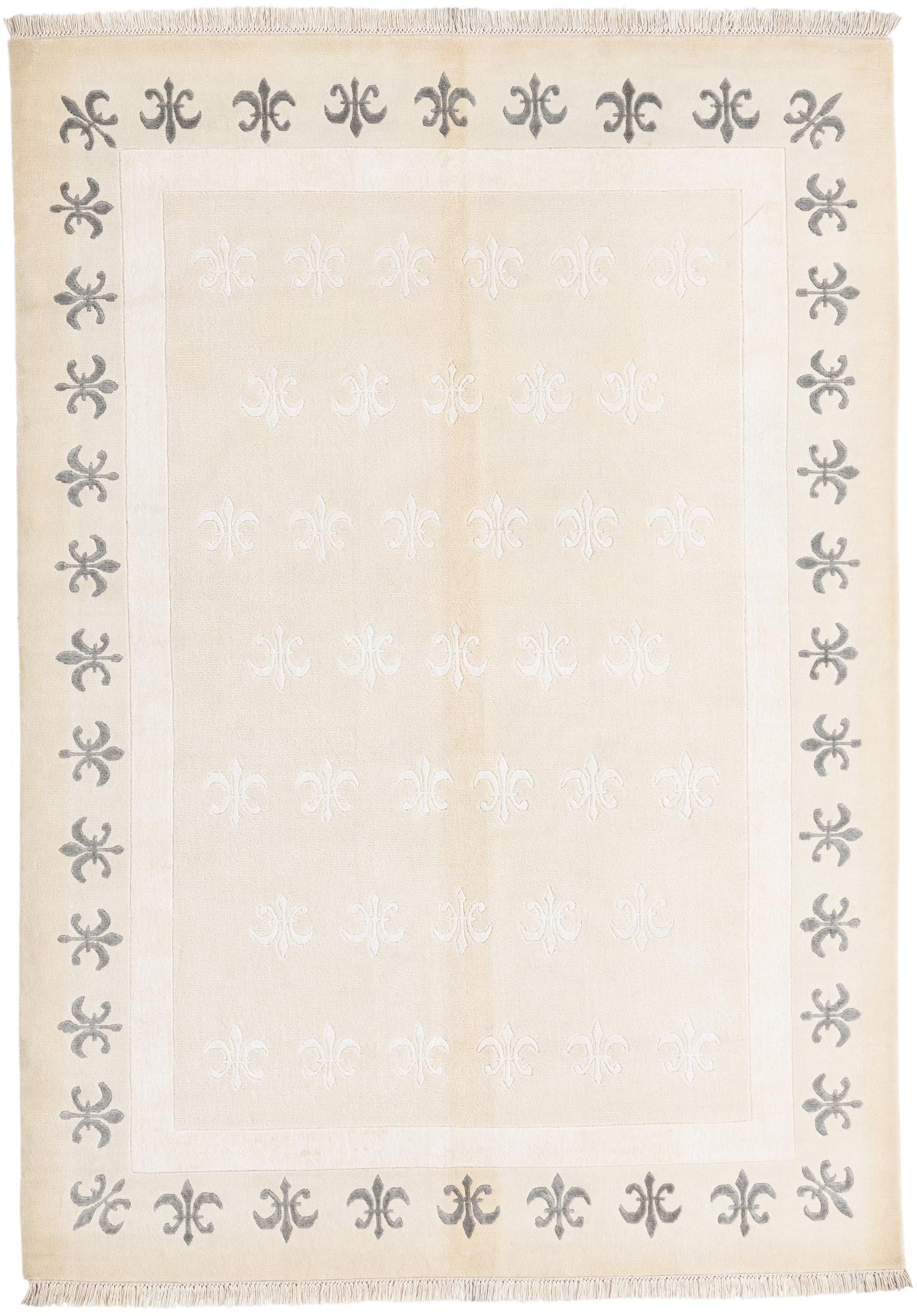 5' 8 x 8' Hand Knotted Darya Wool Rug