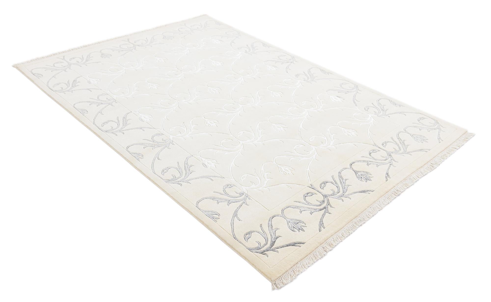 5' 7 x 7' 10 Darya Rug