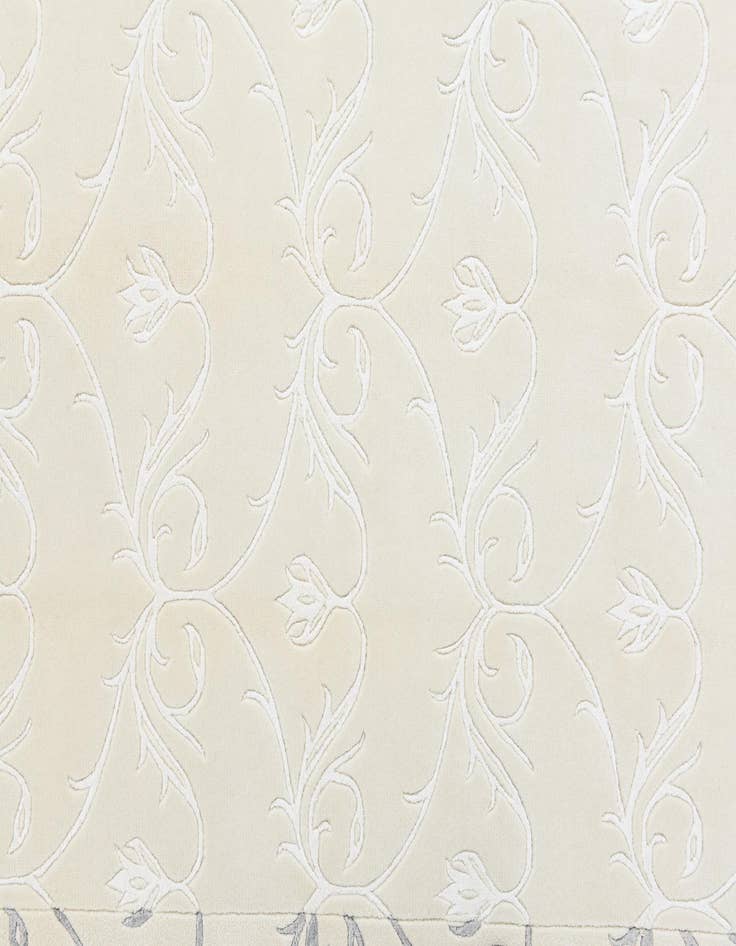 Detail image of 5' 7 x 7' 10 Darya Rug