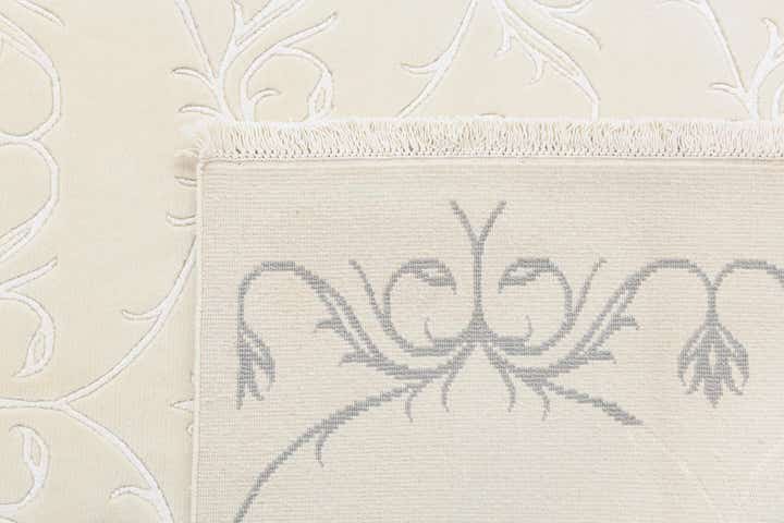 5' 7 x 7' 10 Darya Rug