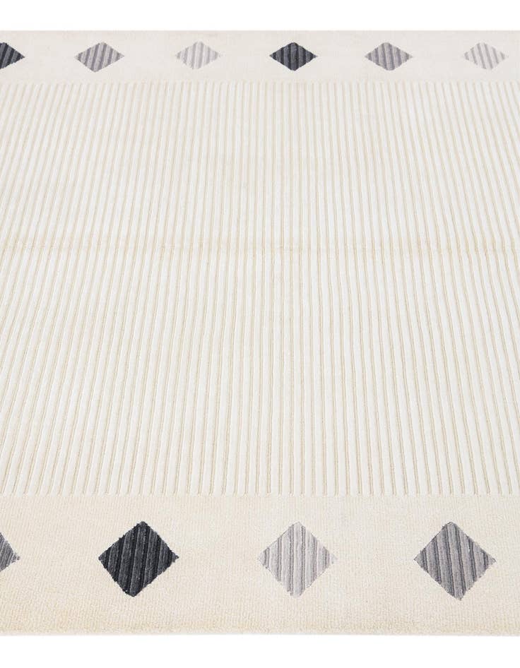 Detail image of 5' 9 x 8'  Hand Knotted Darya Wool Rug