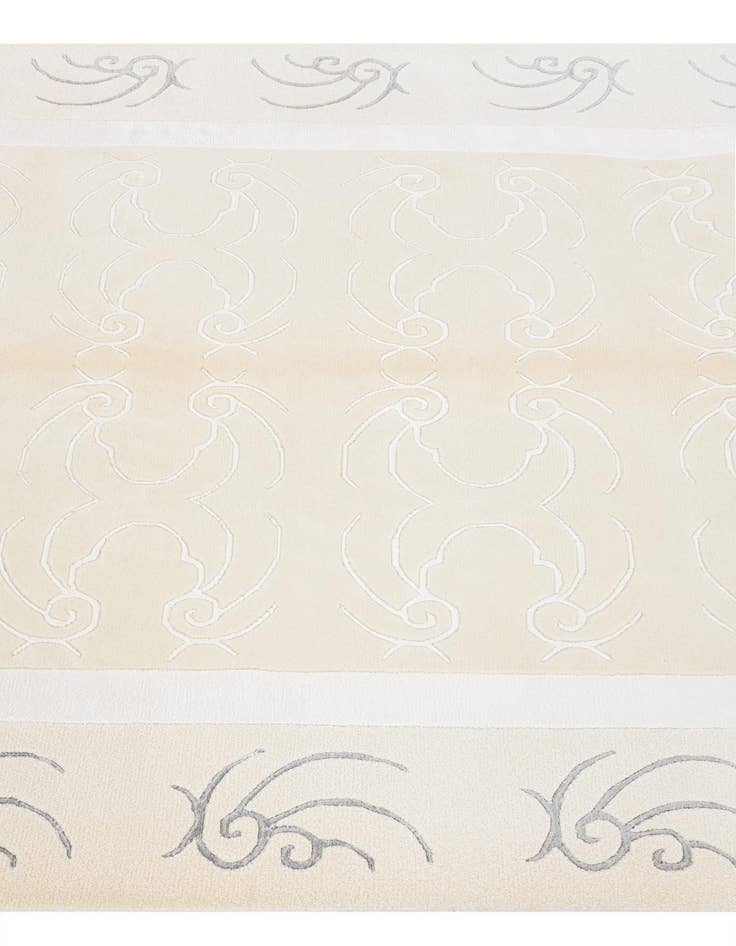 Detail image of 5' 8 x 7' 10 Darya Rug