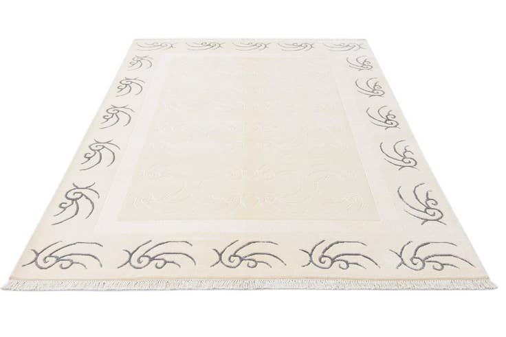 Detail image of 5' 8 x 7' 10 Hand Knotted Darya Wool Rug