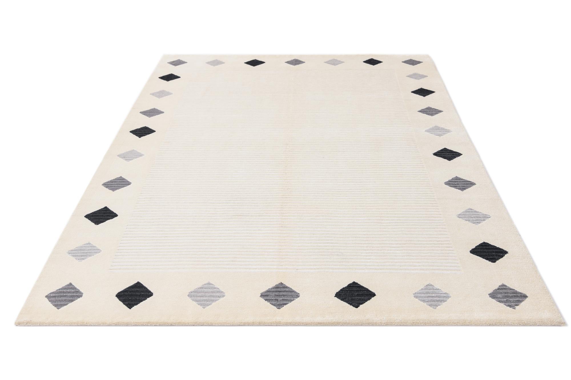 5' 9 x 7' 11 Hand Knotted Darya Wool Rug