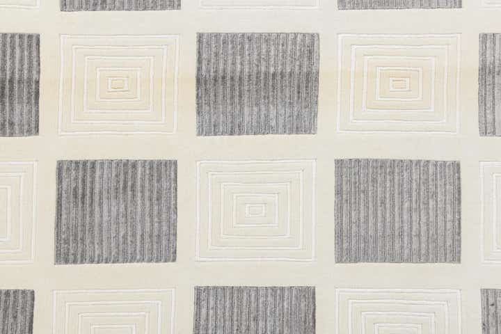 5' 10 x 8' 2 Hand Knotted Darya Wool Rug