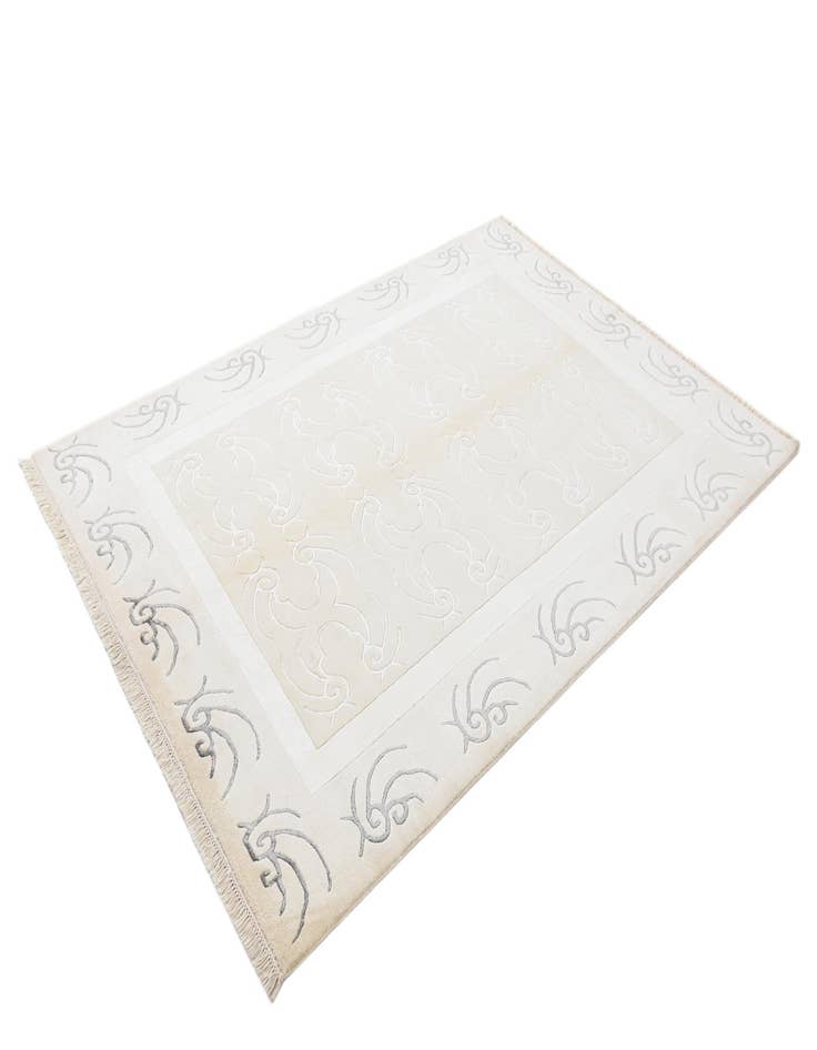 Detail image of 5' 7 x 7' 10  Hand Knotted Darya Wool Rug