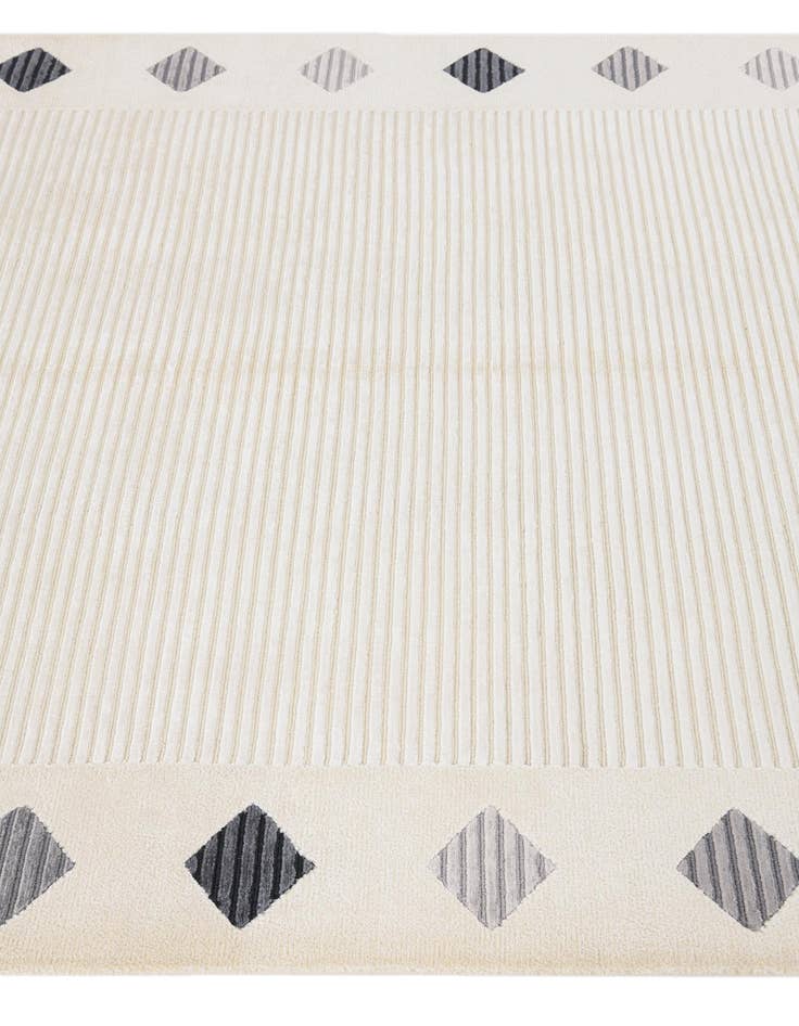 Detail image of 5' 7 x 7' 11  Hand Knotted Darya Wool Rug