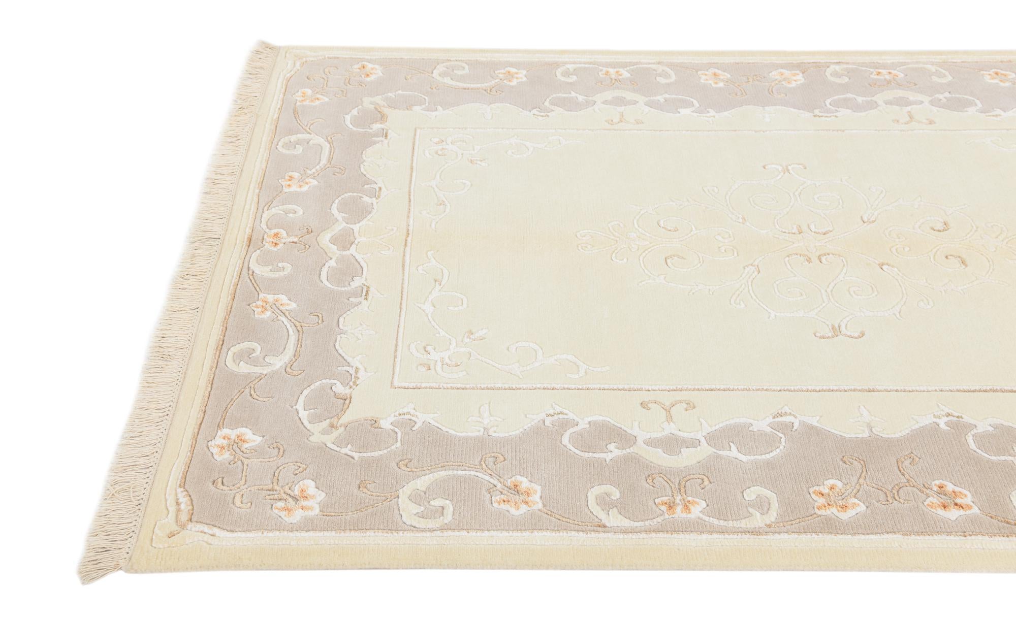 4' 1 x 6' Hand Knotted Darya Wool Rug