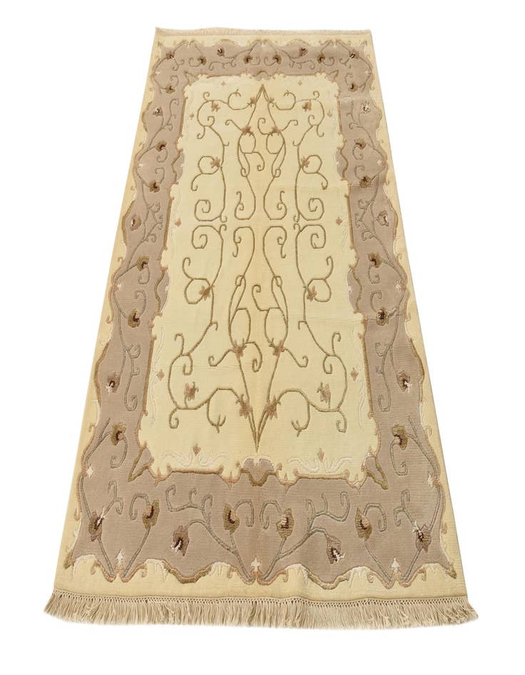 Detail image of 4' 2 x 5' 11 Hand Knotted Darya Rug