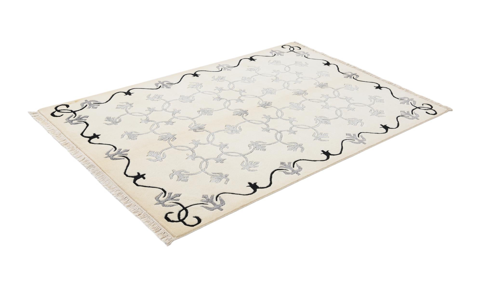 4' x 5' 11 Hand Knotted Darya Wool Rug
