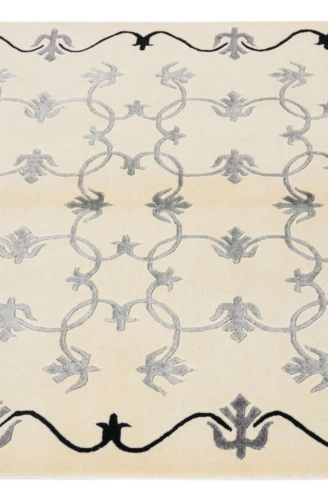 4' x 5' 11 Hand Knotted Darya Wool Rug