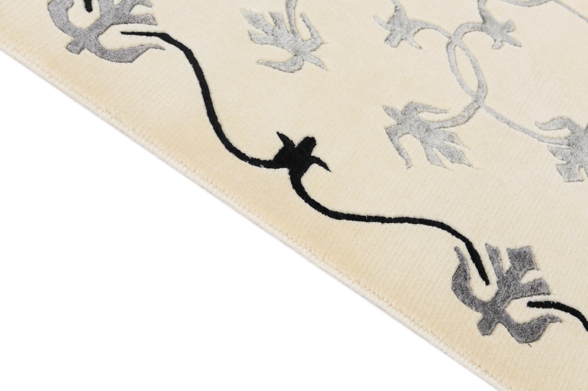 4' x 5' 11 Hand Knotted Darya Wool Rug